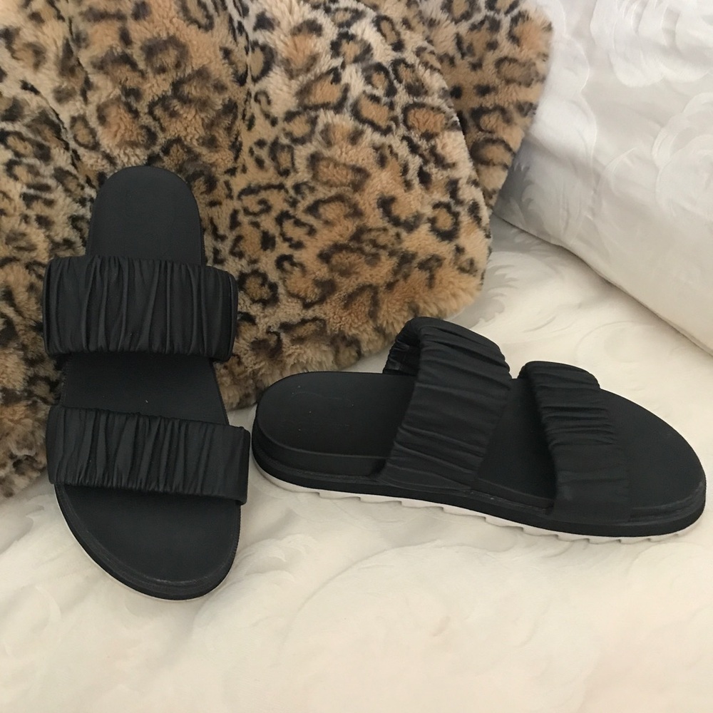 SOREL sandals
